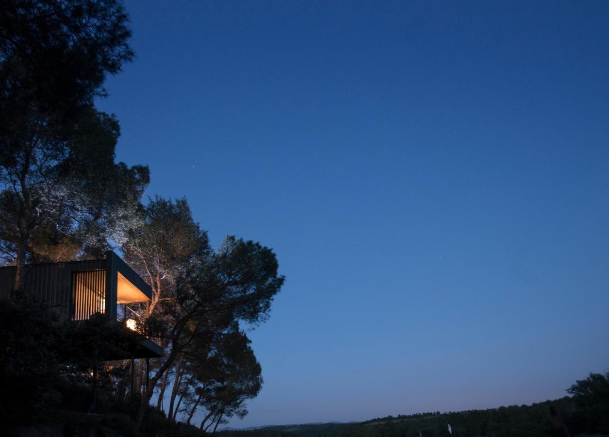 Les Cabanes De L'Oller Del Mas Manresa Exterior foto