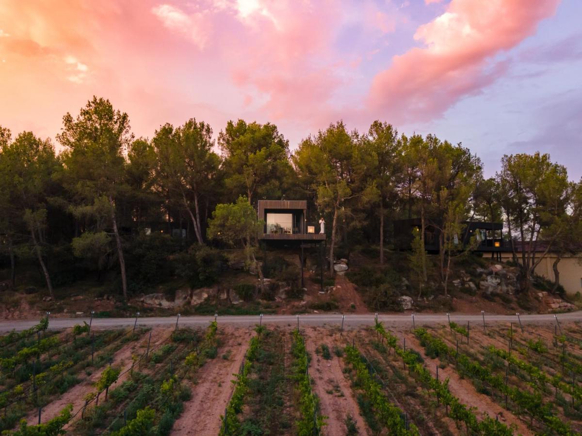 Les Cabanes De L'Oller Del Mas Manresa Exterior foto